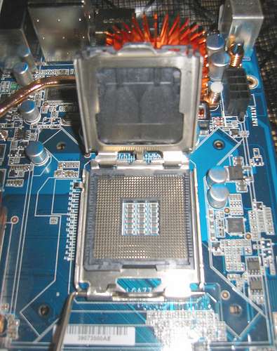 Ubicacaión procesador en la motherboard